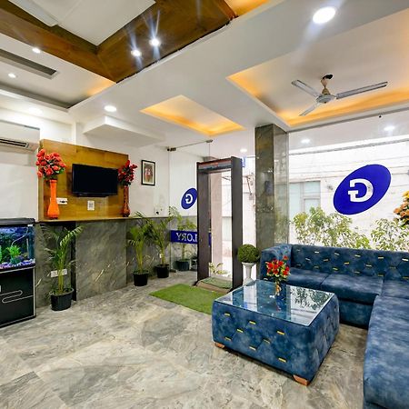 Hotel Grand Qubic Near Delhi Airport Nova Deli Exterior foto